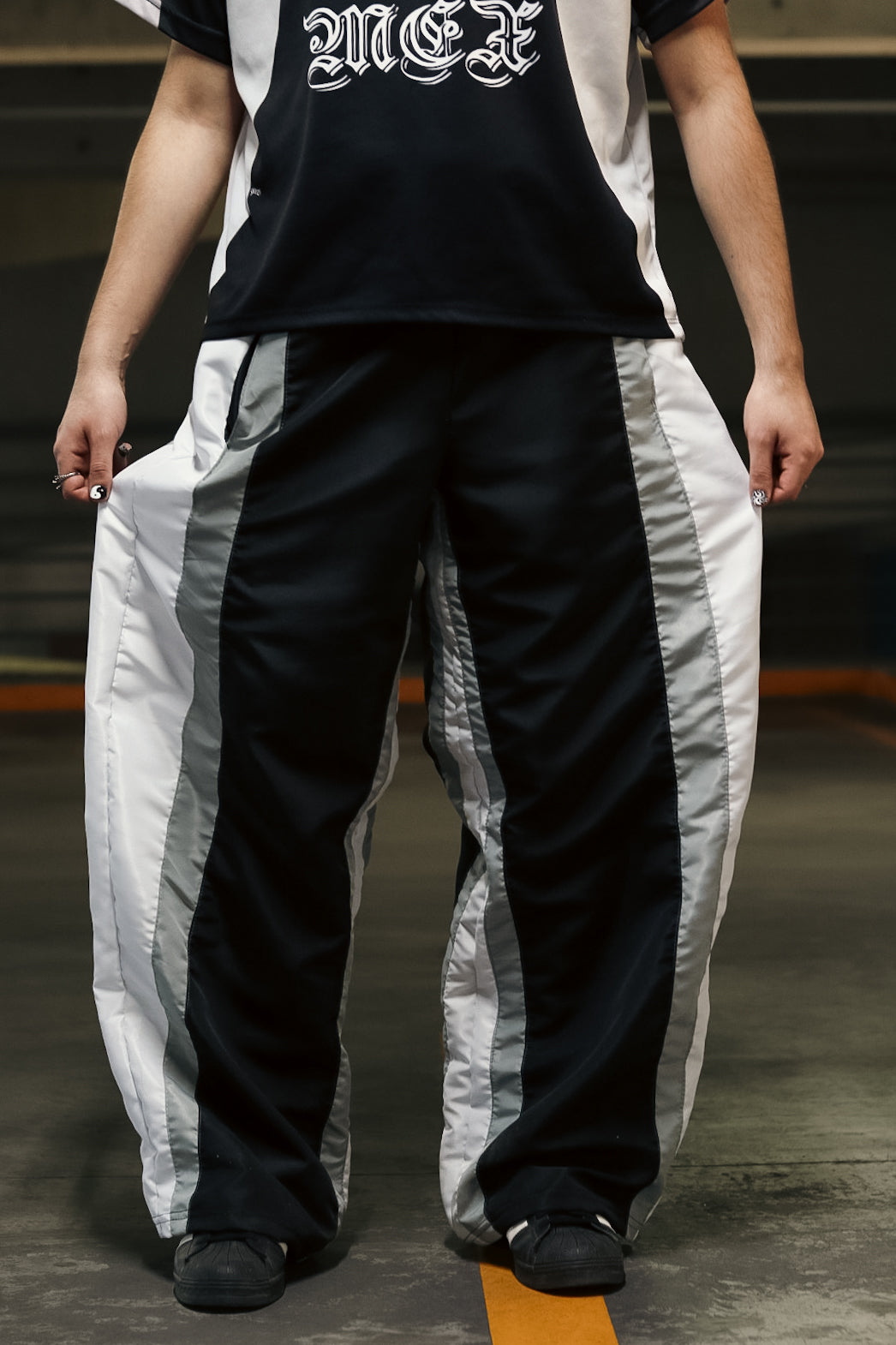 Pants baggy